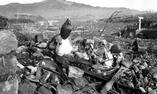 Nagasaki comemorează 65 de ani de la bomba atomică VIDEO jpeg