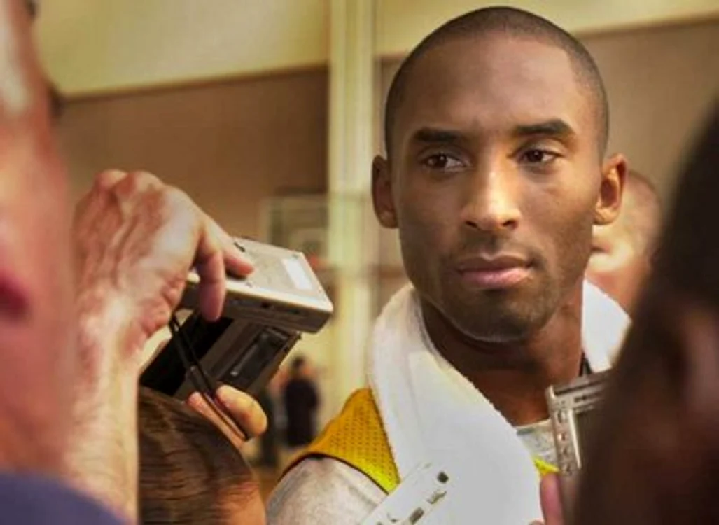  Kobe Bryant a murit într-un tragic accident de elicopter