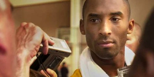 BASCHET: Tricoul lui Koby Bryant, vândut pe trei continente