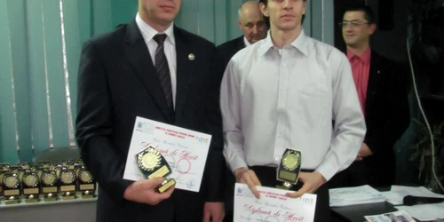 Marcel Miron (dreapta), alături de antrenorul său, Mihai Hondru