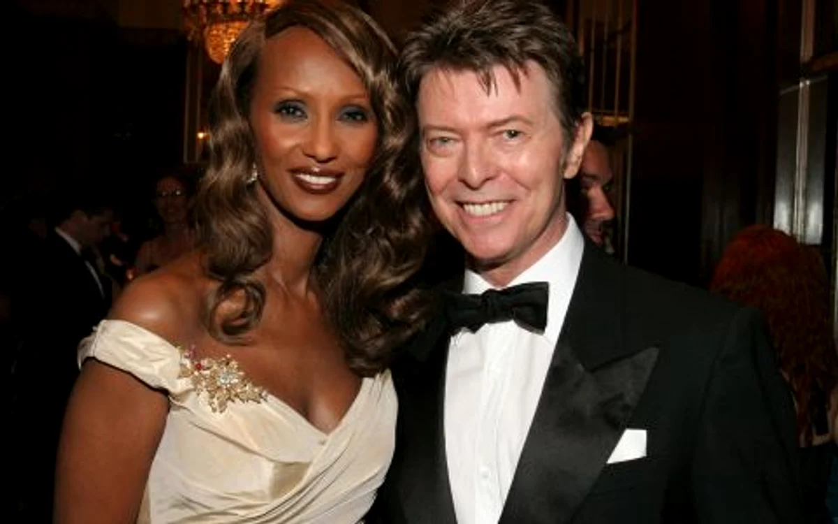 David Bowie, alături de cea de-a doua soţie, fotmodelul Iman 