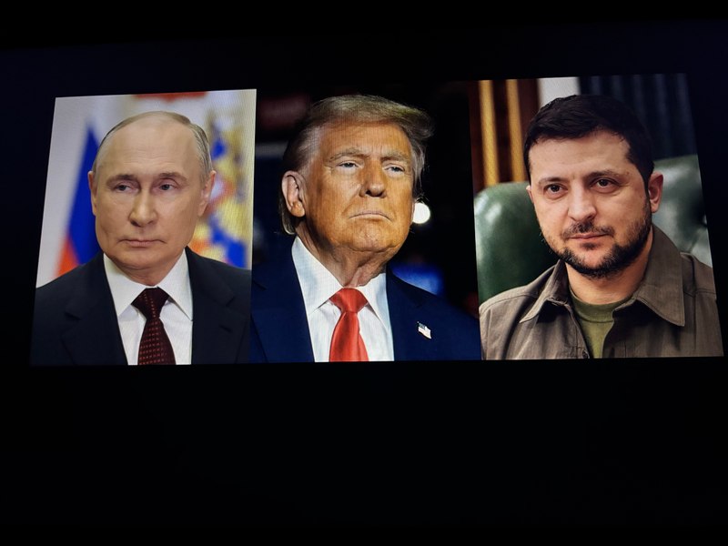 Trump, imprevizibil. Liderul american „ia în considerare” posibilitatea de a-l invita pe Zelenski la întâlnirea cu Putin din Alaska