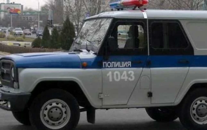 Vehicul al poliţiei ruse FOTO e1.ru