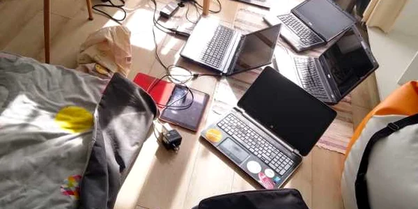 campanie laptopuri rosia