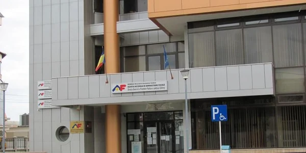 calarasi finante
