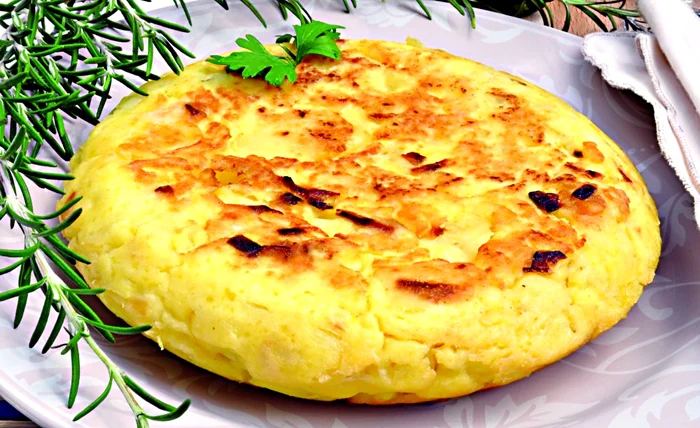 tortilla spaniola cartofi jpeg