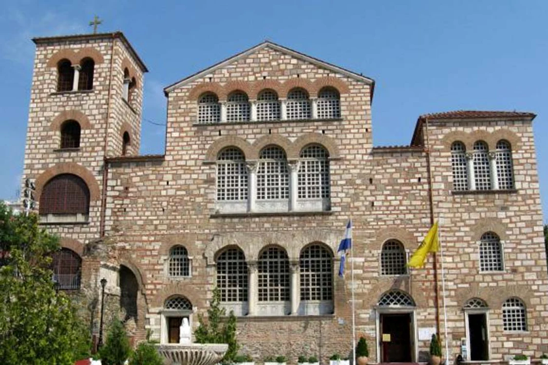 Sfântul Mare Mucenic Dimitrie, Izvorâtorul de Mir