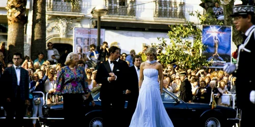 Lady Diana şi prinţul Charles.