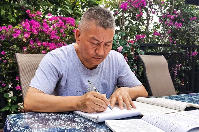 Liang Shi, în timpul examenului Gaokao 