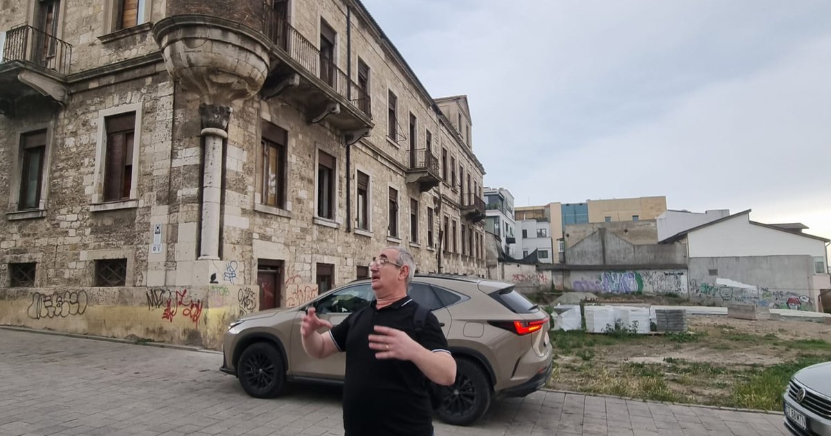 Istoricul Cristian Cealera: Descoperiți cum arăta orașul, cu prăvălii și hoteluri de altădată!