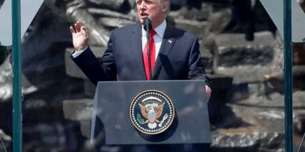 Donald Trump sustine un discurs in Piata Krasinski din Varsovia FOTO Captura de ecran ABC News