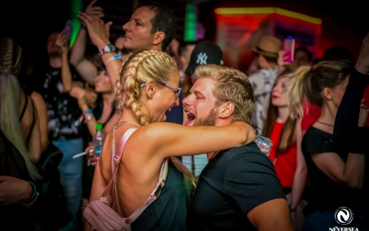 NEVERSEA - cel mai mare festival de pe plajă din Europa Sursa Facebook Neversea
