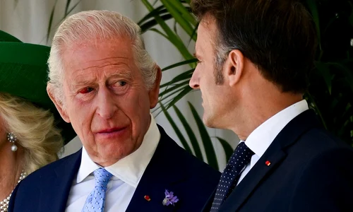 Regele Charles și Emmanuel Macron foto profimedia (3) jpg