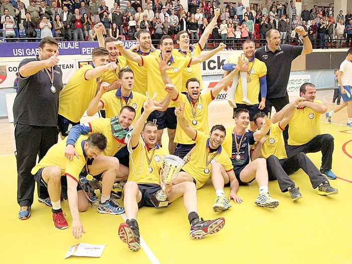 Aciobăniţei a fost jucător de bază în echipa cu care Tomis Constanţa a cucerit al şaselea titlu de campioană din istorie