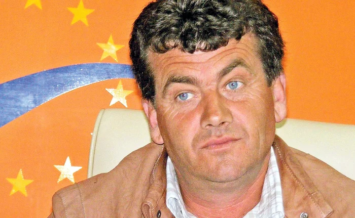 Edilul Aurel Enache a fost ales cu 85% din voturi