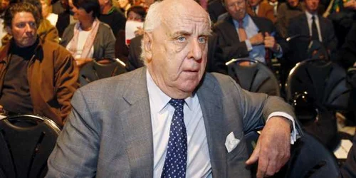   Preşedintele Grupului Bilderberg, Vicontele Etienne Davignon