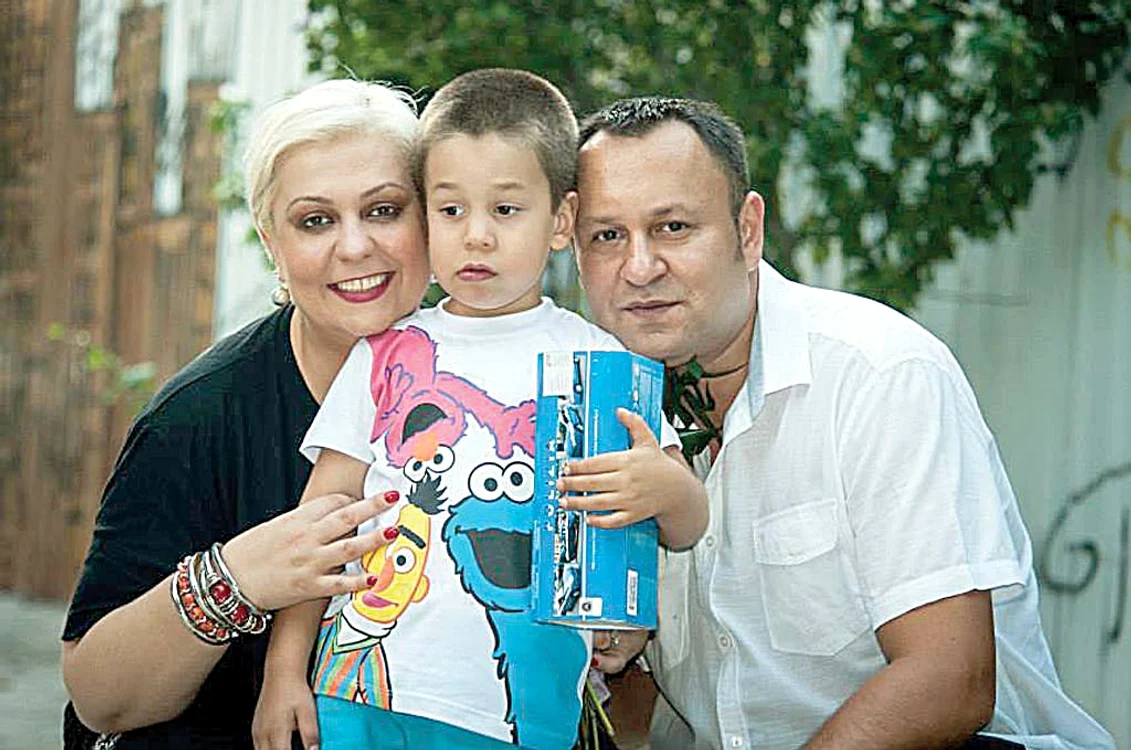 
    Monica și Gughi, părinții lui Aviv, vor încă un moștenitor  