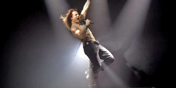 Tom Cruise în filmul „Rock pentru totdeauna“