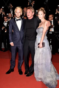 sean penn hopper penn dylan penn gettyimages 533100844 jpg jpeg