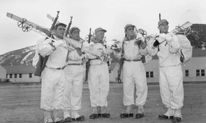 De pe front pe pîrtie și viceversa jpeg