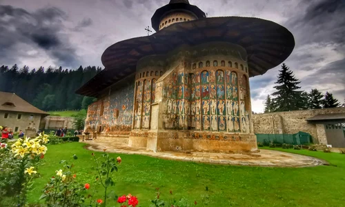 Mănăstirea Voroneț foto Maria Alexandra Mortu jpeg