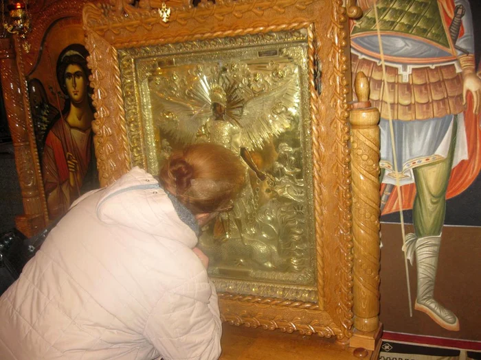 Icoana Sf Mihail, donată de Romanovi la 1834 a fost şi ea furată