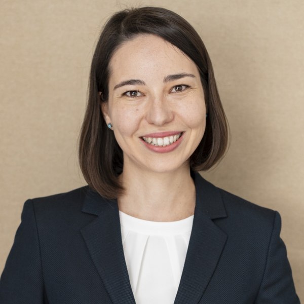 Ana Ciceală a intrat oficial în cursa pentru Primăria Capitalei, susținută de partidele SENS și URS.PDF