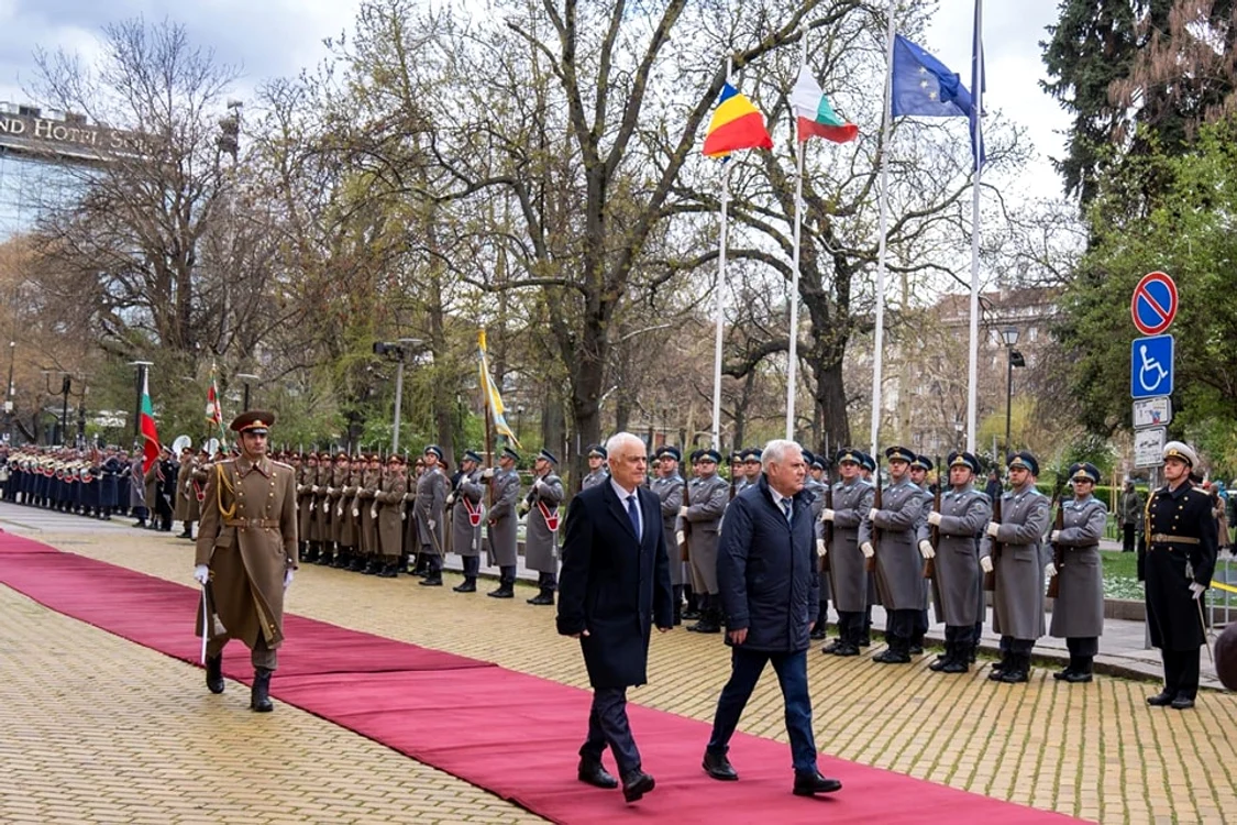 Angel Tîlvăr a efectuat o vizită oficială la Sofia. FOTO Facebook Angel Tîlvăr