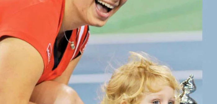 Kim Clijsters, de la scutece la marele trofeu