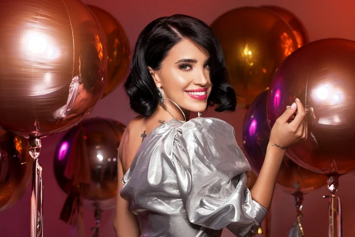 10 adelina pestritu in televiziune 1 jpg jpeg