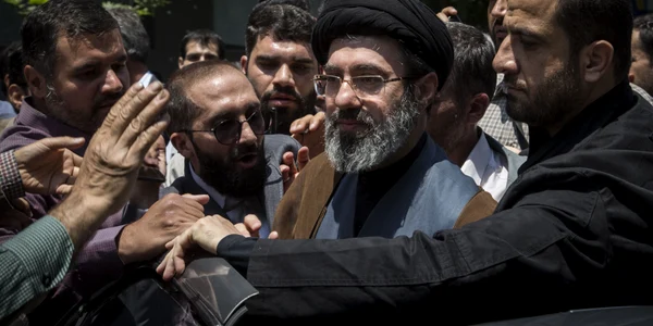 Mojtaba Khamenei la o paradă la Teheran în 2019 FOTO PROFIMEDIA