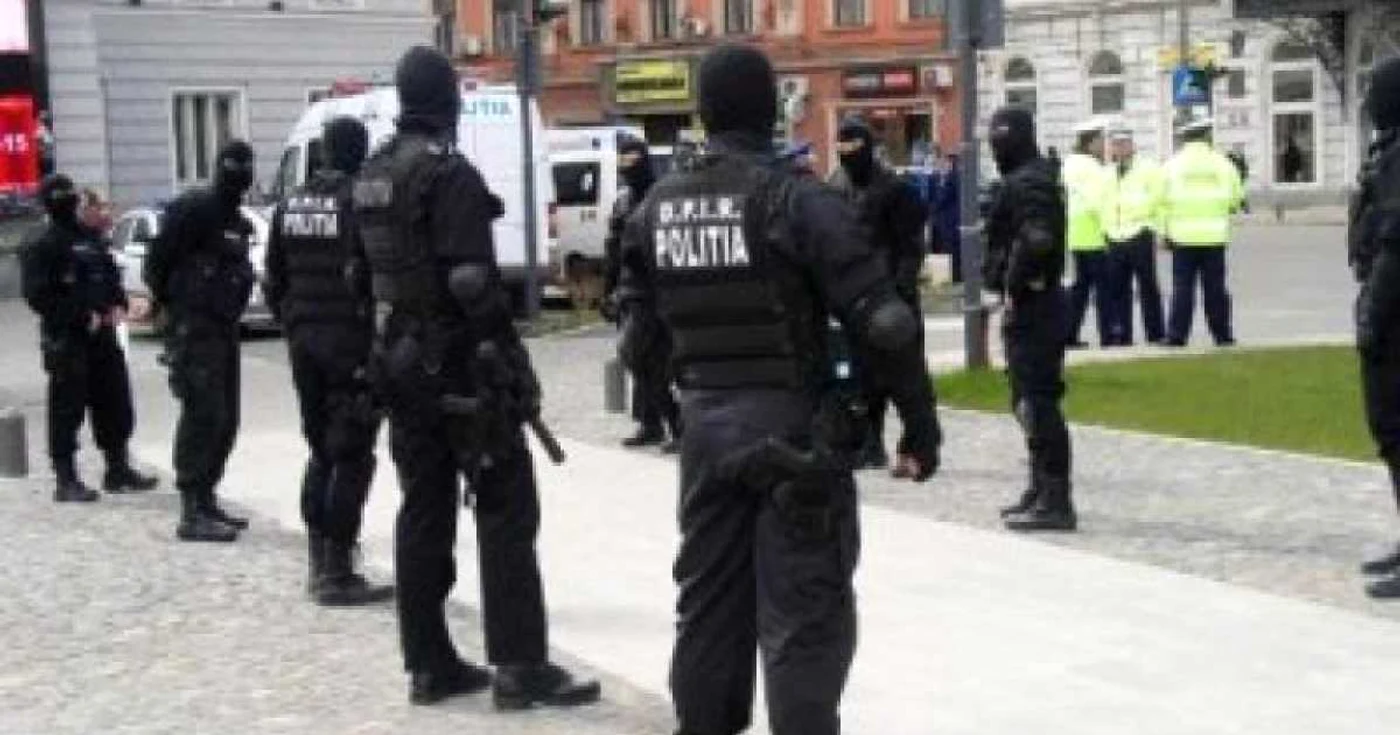 Polițiștii vor oferi demonstrații în centrul orașului