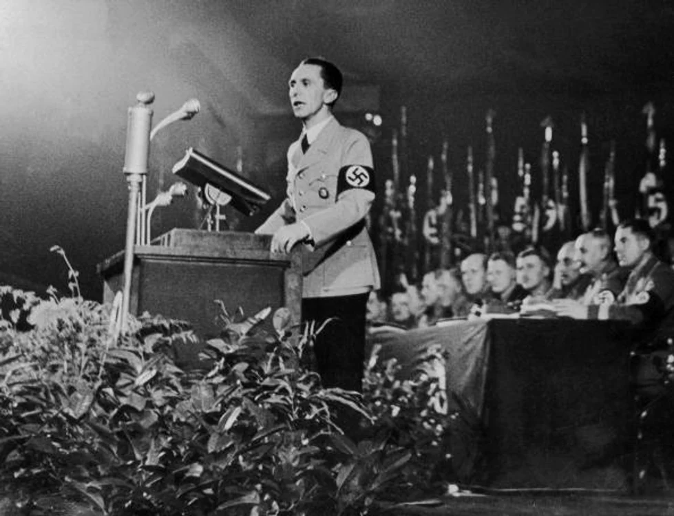 Joseph Goebbels, ministrul propagandei naziste