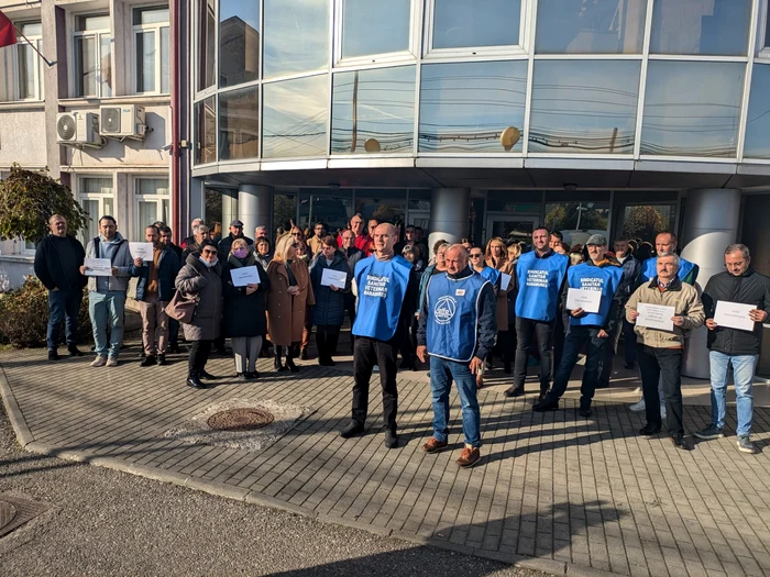 Personalul din DSVSA a protestat în toată țara Sursa FOTO: Radu Constantin