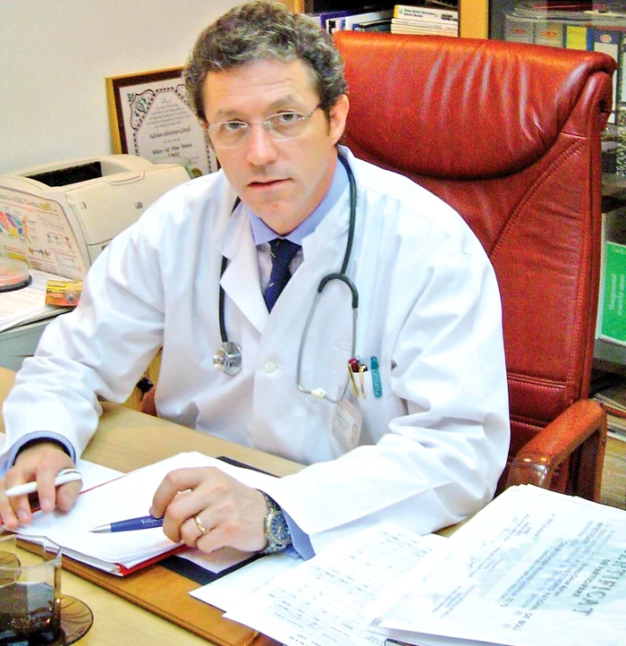 Adrian Streinu Cercel este managerul Institutului Național de Boli Infecțioase Matei Balș din București