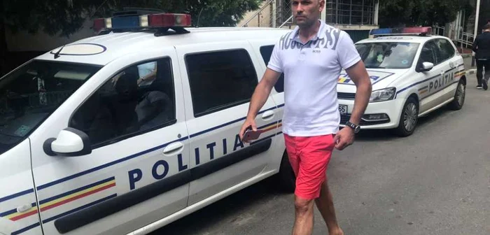 Răzvan Ştefănescu, după ce a ieşit din Secţia de Poliţie: Dacă nu aveam dreptul, nu eram idiot să vin aici cu M*IE PSD