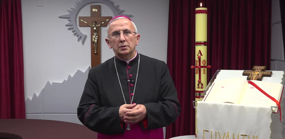 Scandal în Biserica Catolică: episcopul de Iași, cercetat penal pentru că nu a denunțat abuzul sexual asupra unei copile de 13 ani