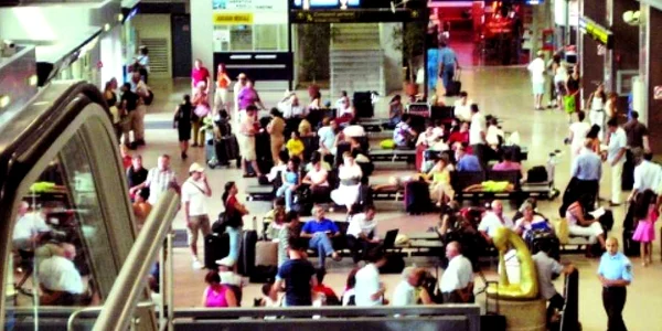 Otopeni, pentru douã minute în beznã