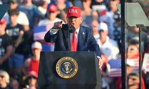 Trump  discurs în fața susținătorilor Iowa FOTO EPA EFE jpg