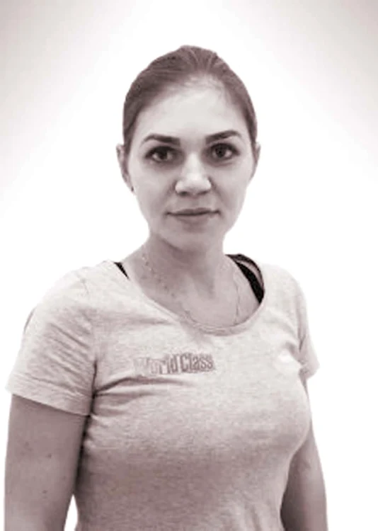 Andreea Ulmeanu este instructor de fitness acum