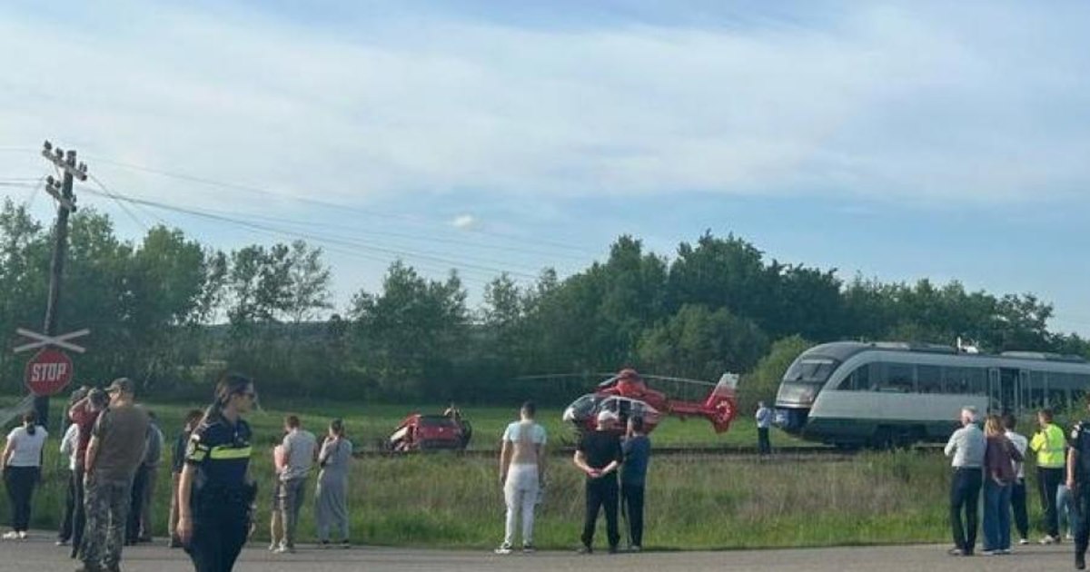 Soți din Timiș decedați după ce mașina s-a oprit pe calea ferată. Ce s-a întâmplat? Soți din Timiș decedați după ce mașina s-a oprit pe calea ferată. Ce s-a întâmplat?