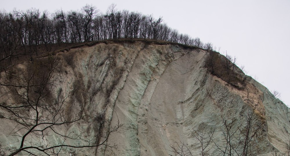 De văzut în România. Deal din cenușă vulcanică, descoperit de geologi în Ținutul Buzăului