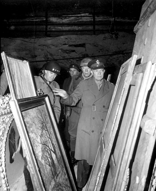 eisenhower bradley and patton inspect looted art hd sn 99 02758 jpeg jpeg jpeg