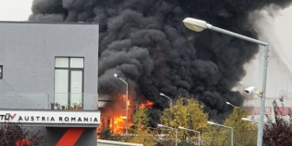 incendiu lukoil FOTO zdp.ro