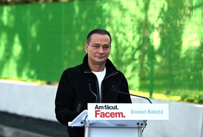 Daniel Băluţă inaugurare strada foto primarie sector4 jpg