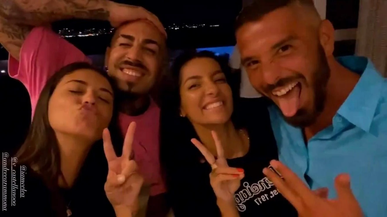 Antonia și iubita fostului soț Andreea Ramona se joacă cu micuța Maya Foto: Instagram