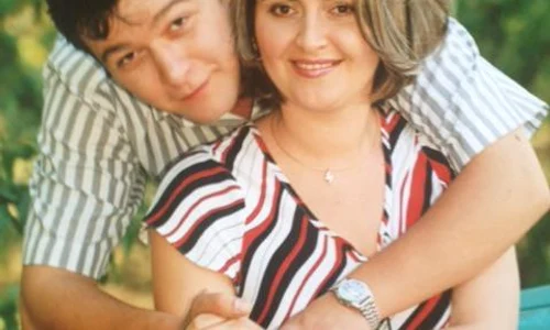 varu sandel sotie png
