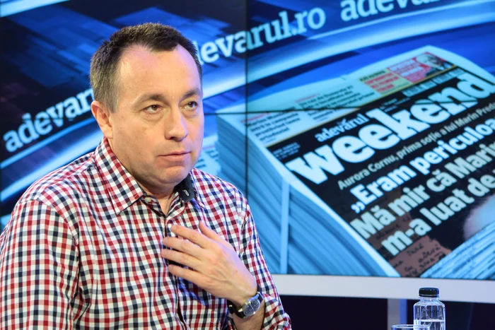 Cătălin Tolontan a arătat mereu că e foarte pasionat de meseria pe care a îmbrățișat-ofoto: Adevărul/Eduard Enea