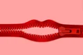 minciuna   shutterstock 1929158141 jpg