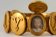 Cadoul de Crăciun primit de Principesa Maria de Edinburgh, viitoarea regină a României, la vârsta de 3 ani | FOTO jpeg